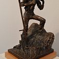 Martin Wilberger "Der Altbauer" Bronze Höhe 50 cm