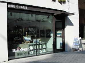 Galerie Augustin Wilhelm-Greil-Strasse Aussenansicht
